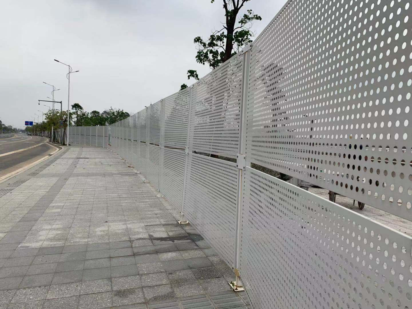 道路施工围挡